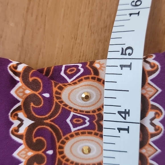 Deep v-neck purple dress - Picture 11 of 12